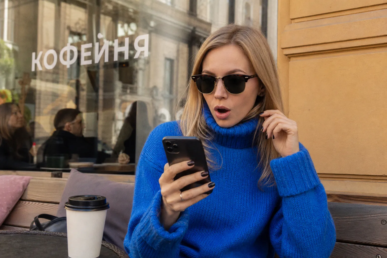 Приложение Ozon Банка пропало из Google Play: как безопасно установить сервис