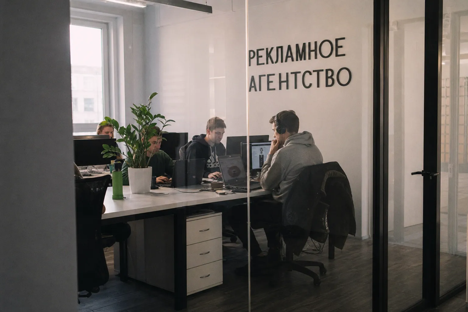Разработчики Android‑приложений могут непреднамеренно делиться локациями пользователей с рекламодателями